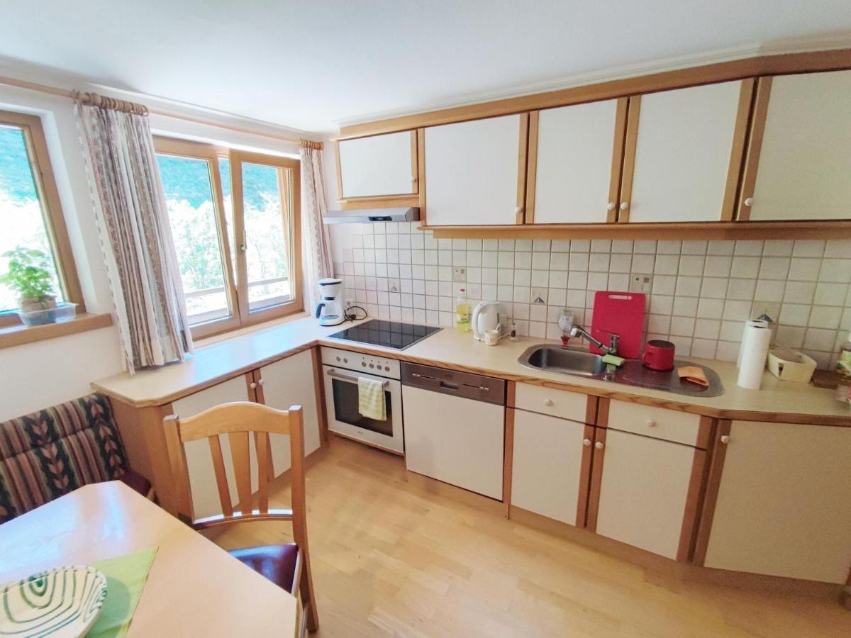 Pretty Holiday Home In Mayerhofen With Balcony Майерхофен Екстериор снимка